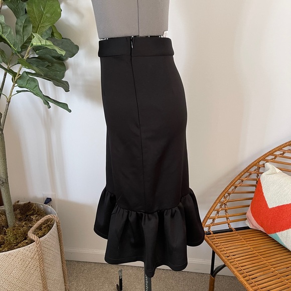 T&J Black Skirt w/ Flounce Hem - Picture 3 of 12